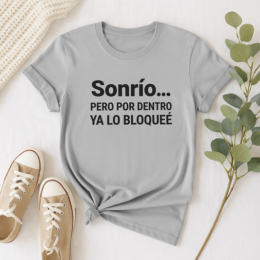 Funny Sonrío Cotton Crew Tee - Funny Quote Shirt, Gift for Friends, Casual Wear, Humor T-Shirt, Stylish Everyday Tee